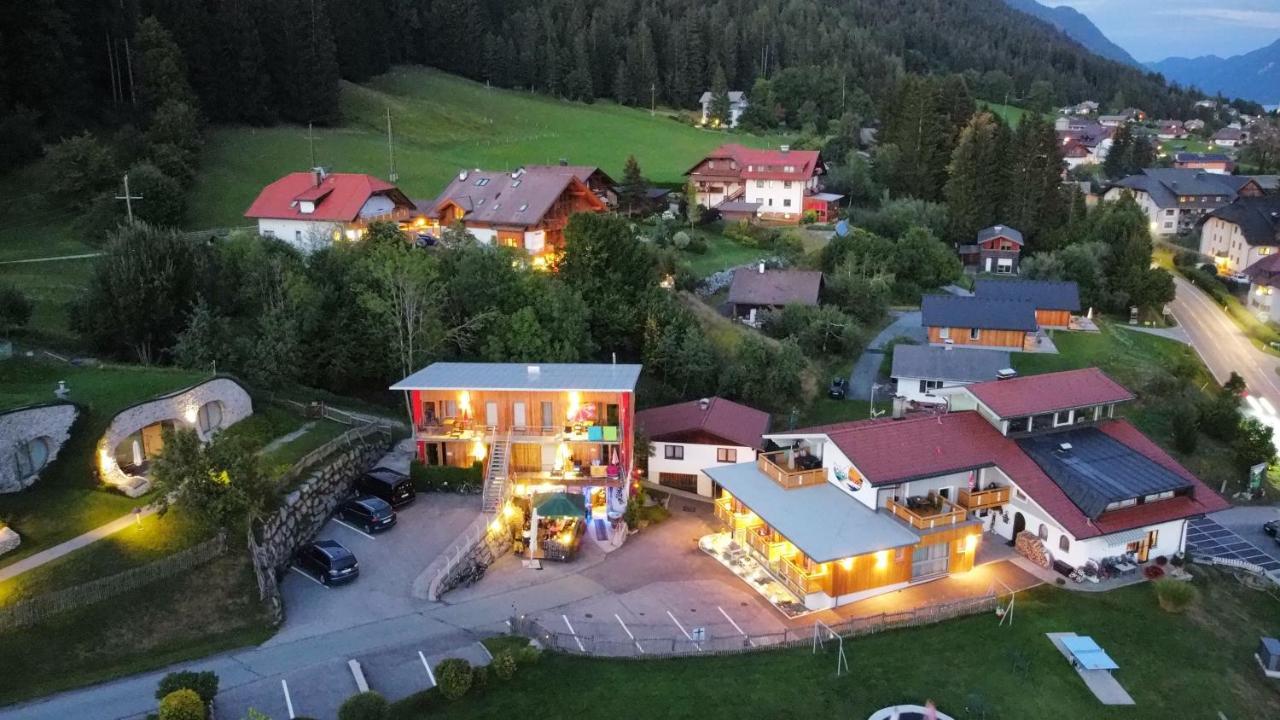 Erdhaeuser Und Apartments Mit Seeblick Und Alleinlage Weissensee Dış mekan fotoğraf